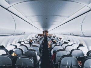 5 conseils pour voyager avec des enfants en avion