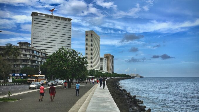 la plage à Mumbai